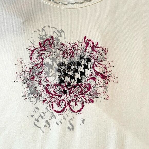 Rabe, new with tags, Long Sleeve T-Shirt, Cream with graphic and embroidery - Picture 3 of 7